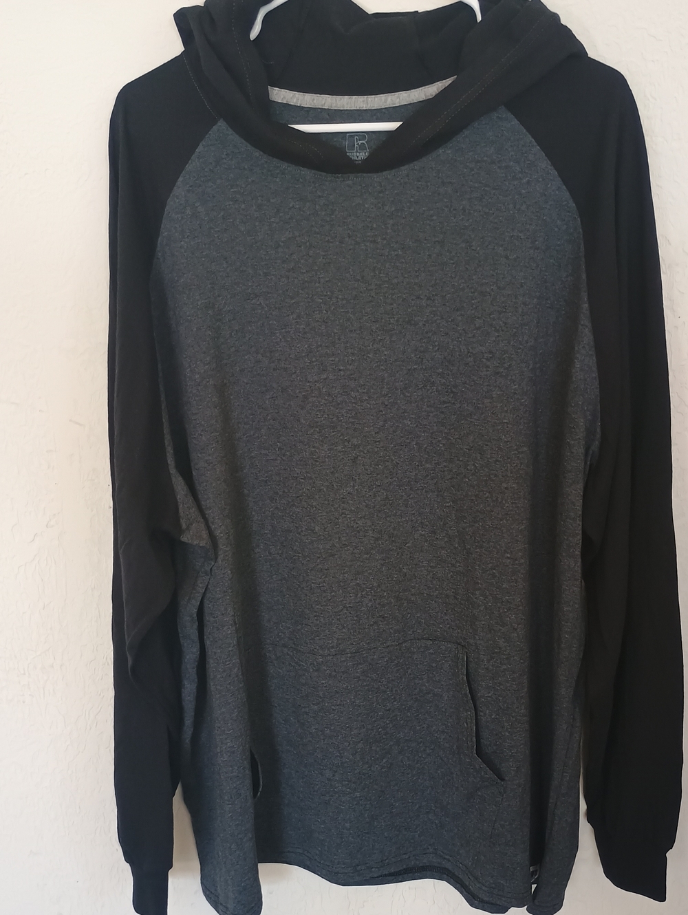 Russell Athletic Men's Two-Tone Hooded Pullover - Charcoal & Black